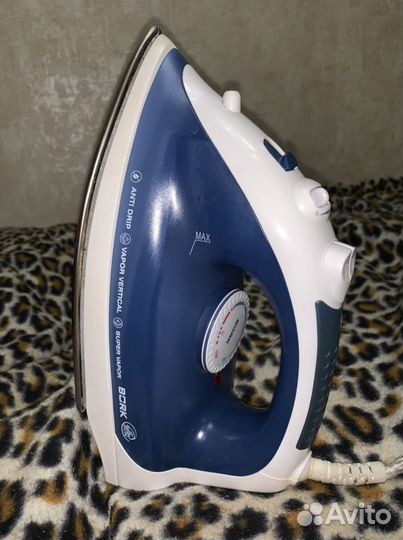 Утюг bork