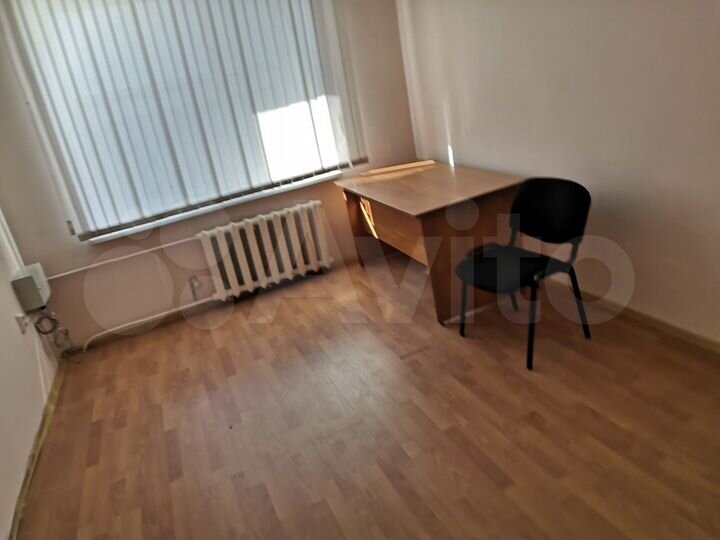 Офисы, от 18 до 60 м², гимнастический зал