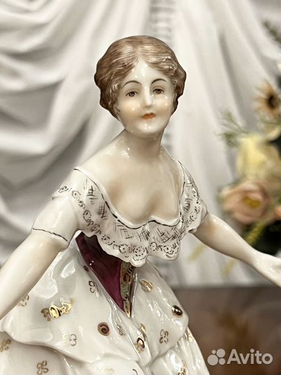 Фарфоровые статуэтки кружевницы балерины Германия