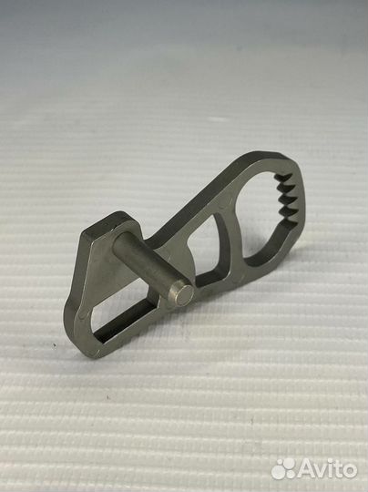 Флажок мощностного клапана правый FX0011040