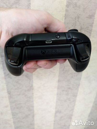 Геймпад xbox one