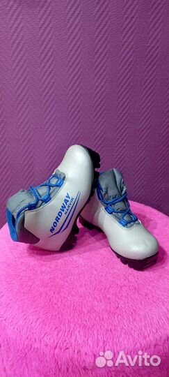 Лыжные ботинки