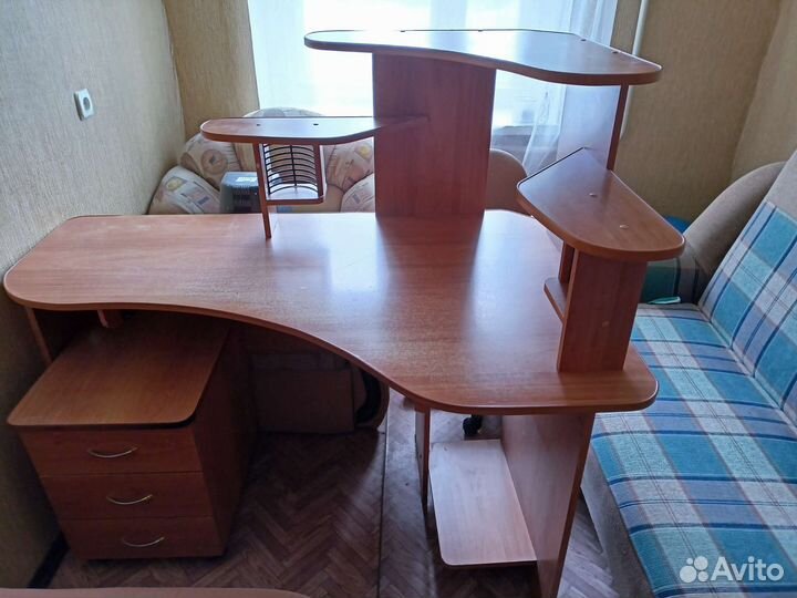 Компьютерный стол бу