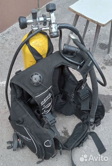 Акваланг mares (Марес, Италия)