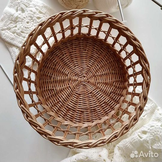 Корзина ажурная, ручная работа