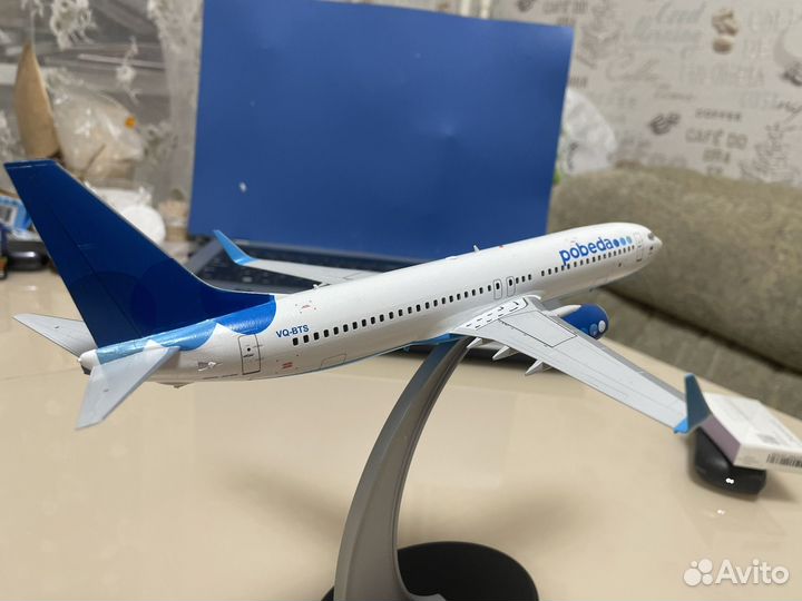 Модель самолета Boeing 737-800 ак 
