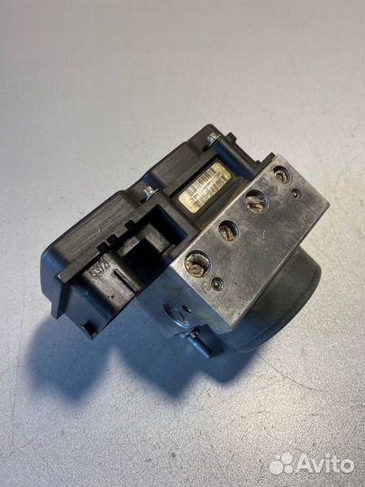 Блок abs Renault Duster F4R