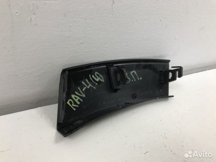 Накладка заднего бампера правая Toyota RAV 4 4 (CA