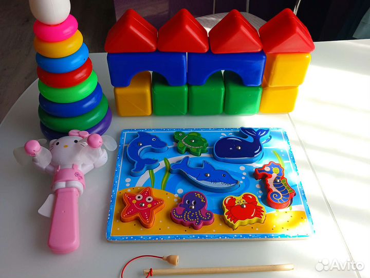 Развивающие игрушки