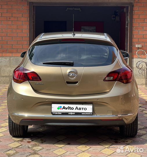 Opel Astra 1.6 МТ, 2013, 203 000 км