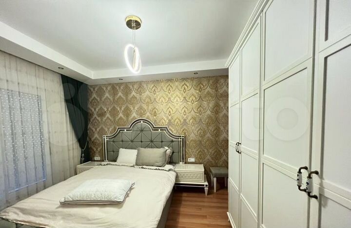 2-к. квартира, 96 м², 5/16 эт.