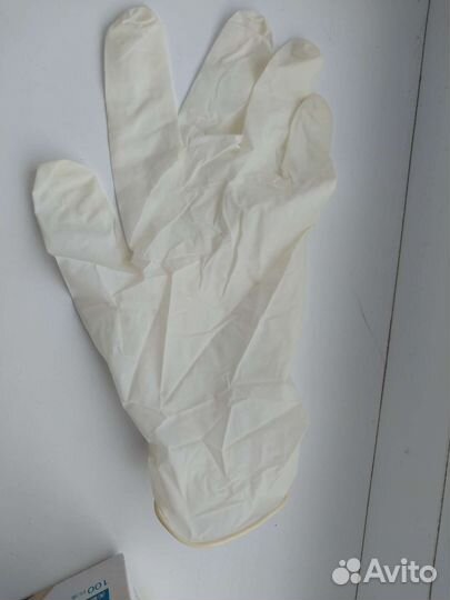 Перчатки одноразовые нитриловые