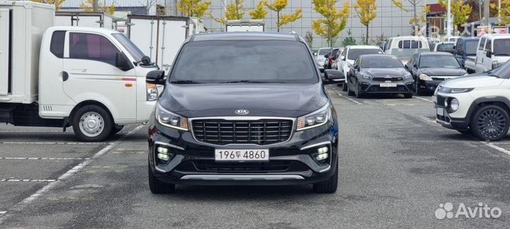 Kia Carnival 2.2 AT, 2020, 107 817 км