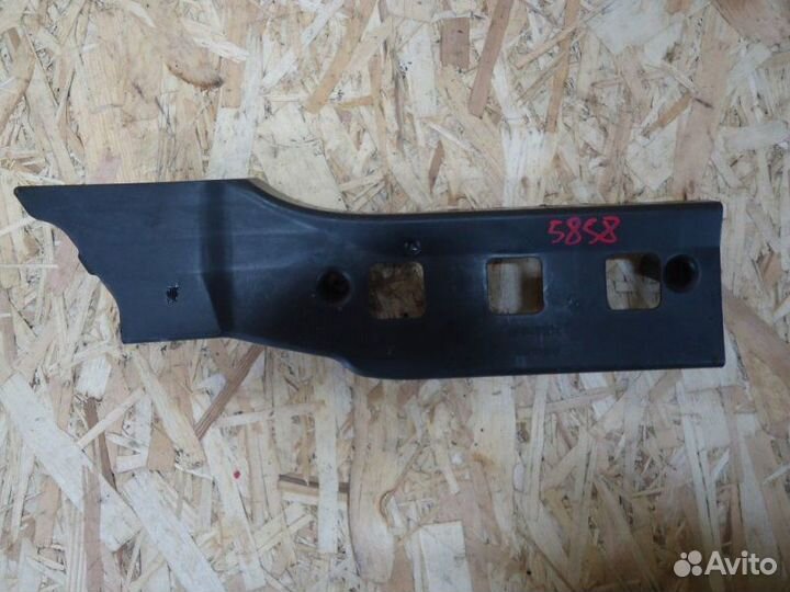 Кронштейн Volkswagen Passat B6 BZB