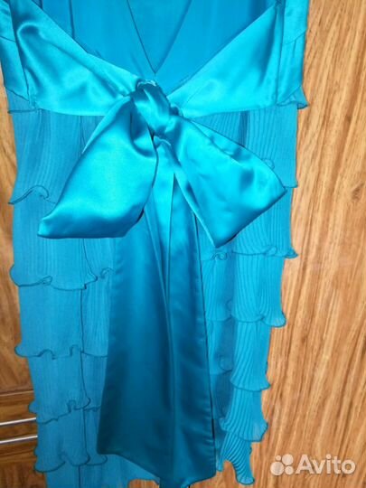 Платье праздничное