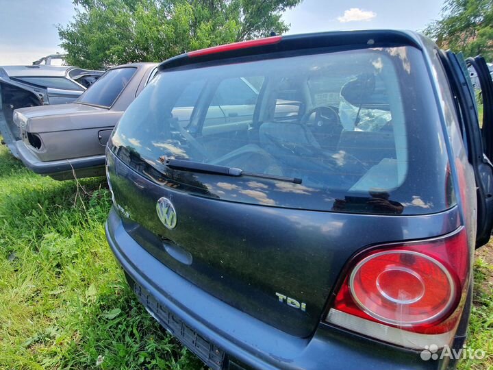 Крышка багажника Volkswagen Polo MK4
