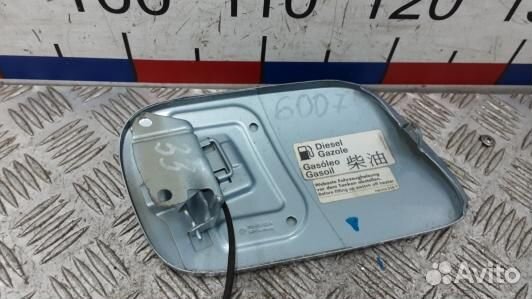 Лючок бака volkswagen touareg 7L (2NN14IC01)