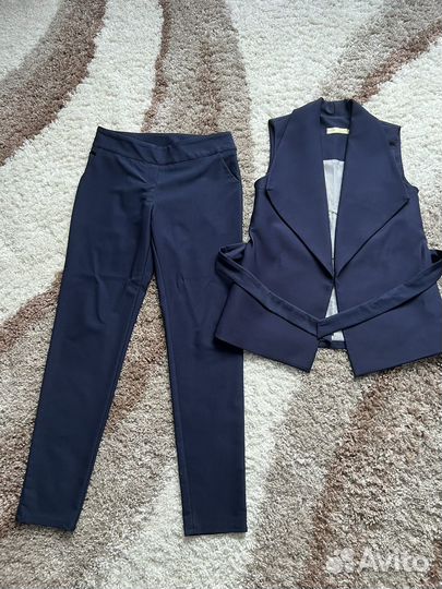 Брючный костюм женский
