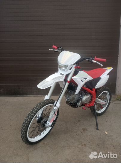 Питбайк wels RT 140 19/16 красный (новый)