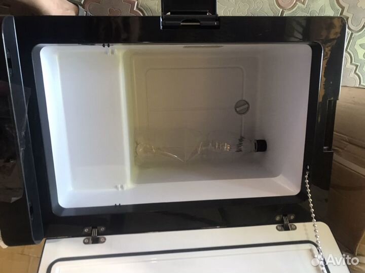 Автохолодильник alpicool A-C30 компрессорный