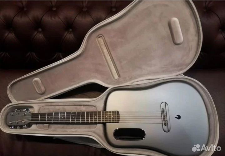 Трансакустическая гитара Lava ME (Комплект)