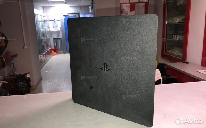 Зв8 Приставка PS4. Slim 1тб
