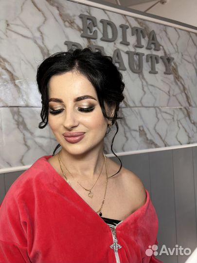 Визазажист -бровист