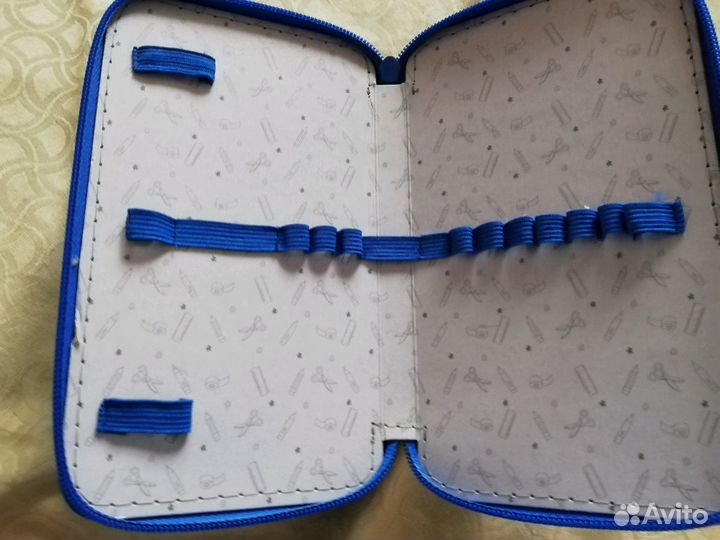 Пенал новый для школьника