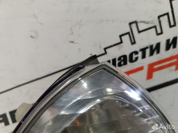 Габарит toyota caldina AT211G CT216G ST210G ST215G ST215W 0532 chrome правый 815100W010 D199