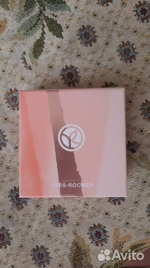 Иф роше пудра-хайлайтер золотистый