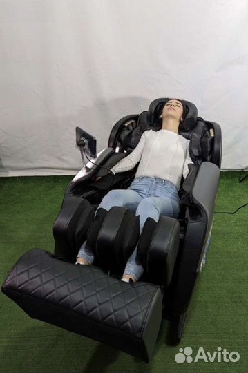Массажное кресло