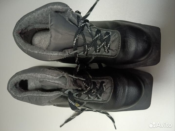 Лыжные ботинки 35,36