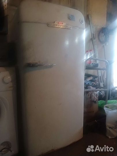 Раритет холодильник ЗИЛ Москва