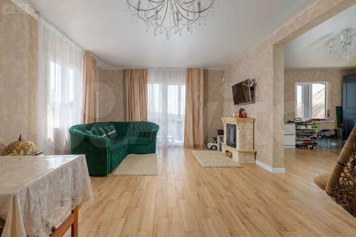 Дом 157 м² на участке 6 сот.