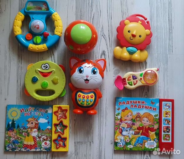 Развивающие музыкальные игрушки пакетом