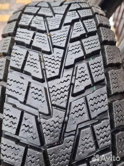 Bridgestone Winter Dueler DM-Z2 215/70 R16