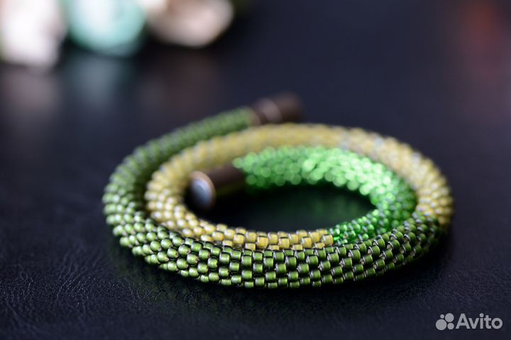 Колье жгут из японского бисера