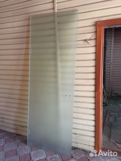 Дверь стеклянная матовая