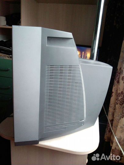 Телевизор samsung