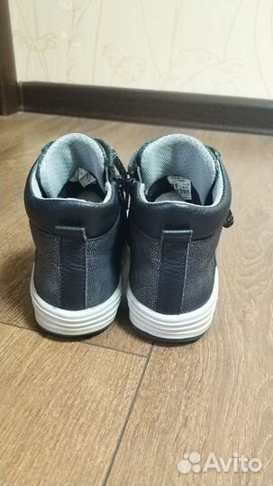 Демисезонные ботинки