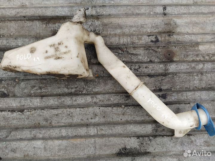 Бачок омывателя Volkswagen Polo