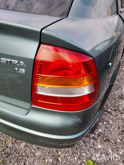 Фонарь левый/правый Opel Astra G