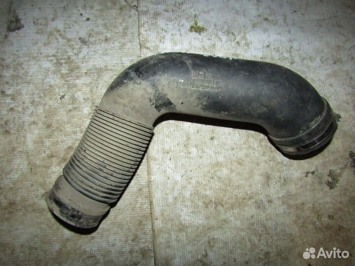 Воздуховод Astra H / Family 2004-2015