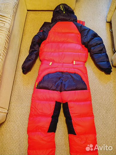 Пуховый комбинезон Millet