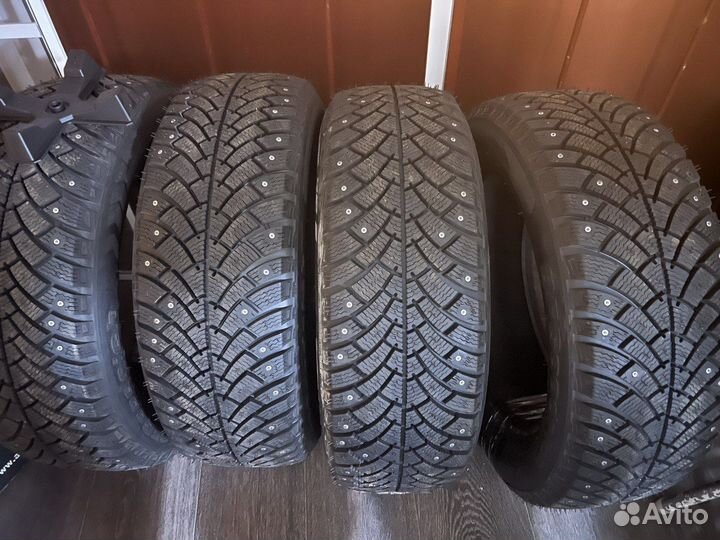 Bfgoodrich G-Force Stud 205/60 R16 96Q