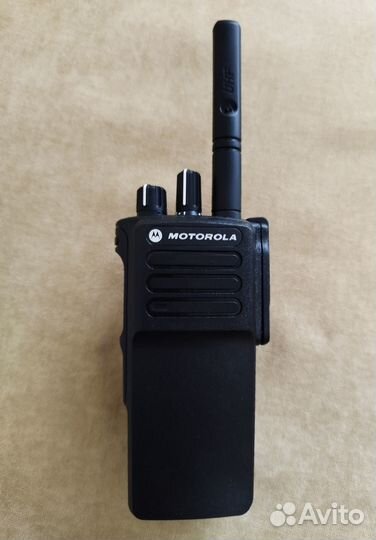 Motorola DP-4400e UHF состояние новых
