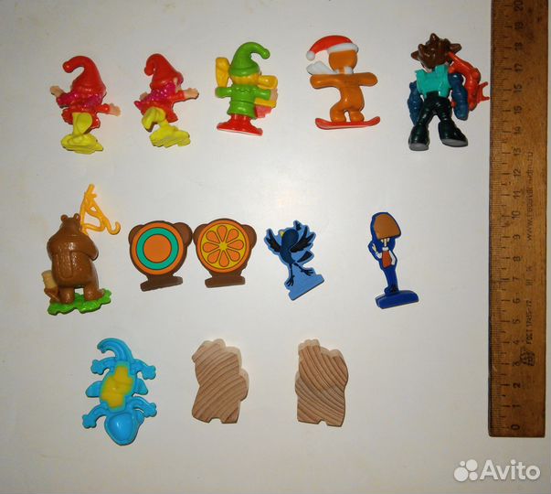 Киндер сюрприз игрушки пакетом