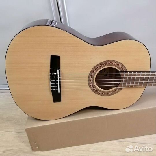 Гитара классическая новая ученическая 3/4 ель