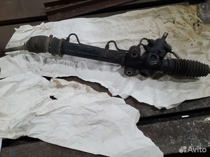 Рейка рулевая б/у