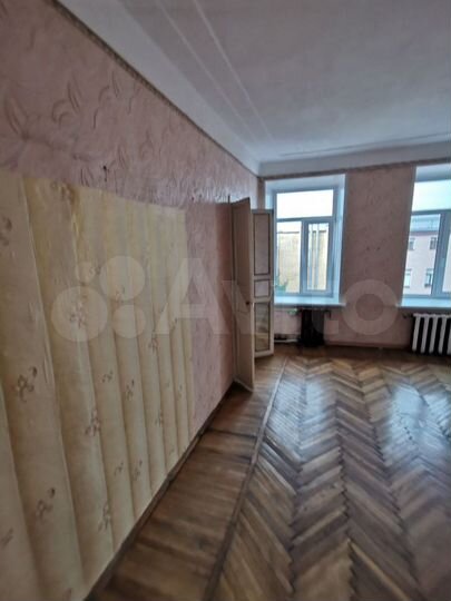 5-к. квартира, 110 м², 6/7 эт.